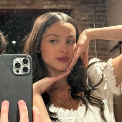 Pixel 🍂's profile picture