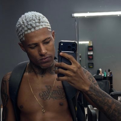 Martiins_031_'s profile picture