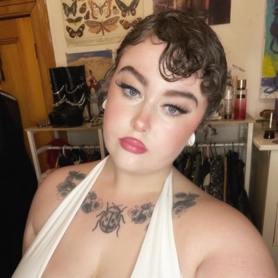 mila bloom's profile picture