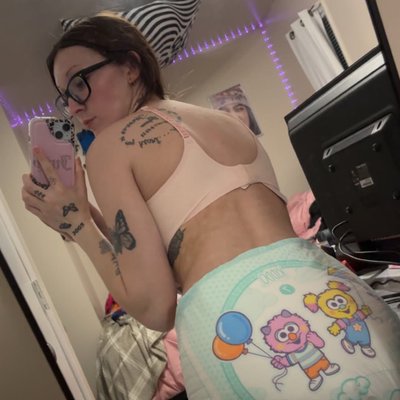 Becca Rae🍼💋's profile picture