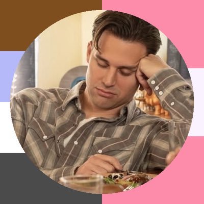 rae_begins's profile picture