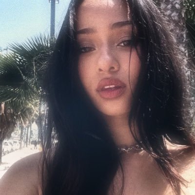 manuela's profile picture