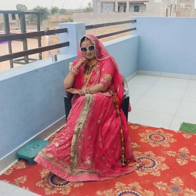 radhika tiwari's profile picture