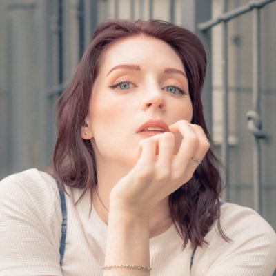 ari_x_el's profile picture