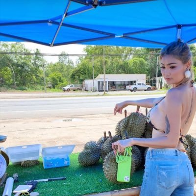 Madam's profile picture