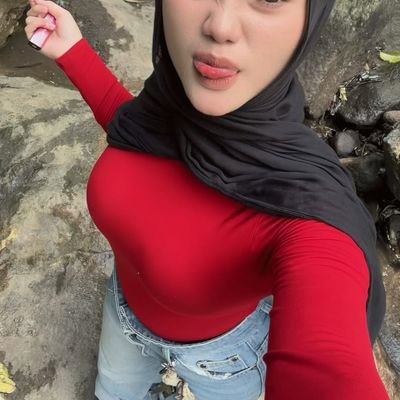 enakeunhijab's profile picture