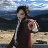 qwe's profile picture