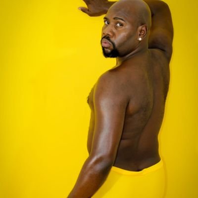Victaliino 🤴🎵🎶🌈👑's profile picture