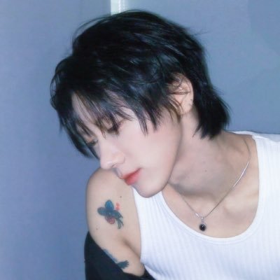 ✿ 🎄 ✦ 🄿🄺's profile picture