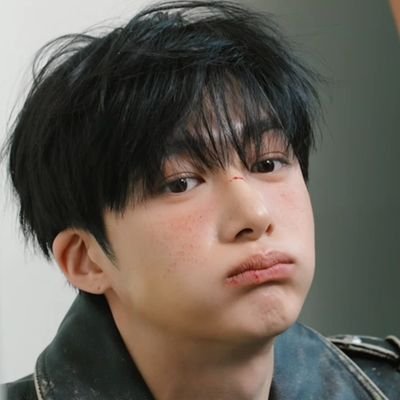 ᴄʜᴇᴇsᴇ's profile picture