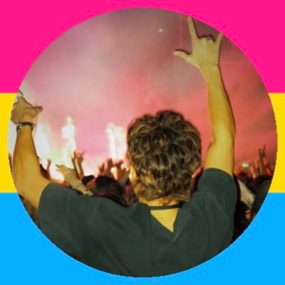 princessrdbrg's profile picture