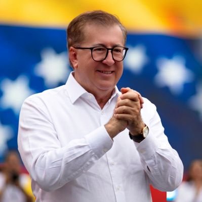 César Pérez Vivas's profile picture