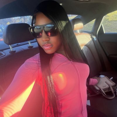 adriiplayhouse's profile picture