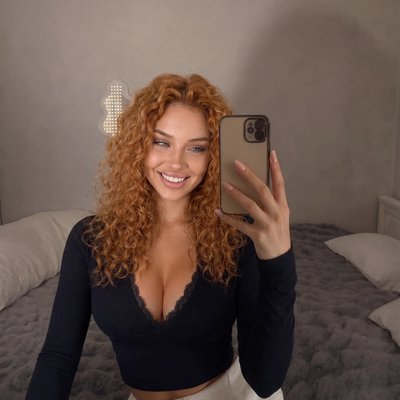 itslilymaii's profile picture
