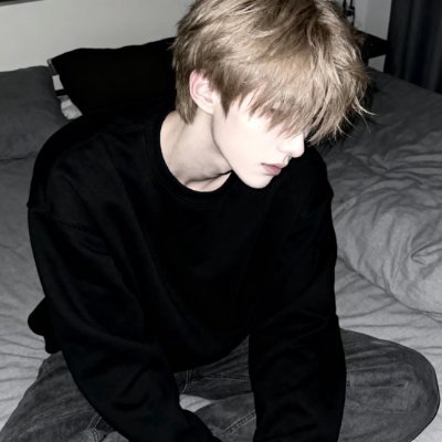 20001109y's profile picture