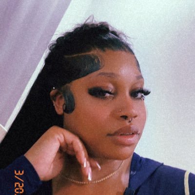 Ms.August 🥂's profile picture