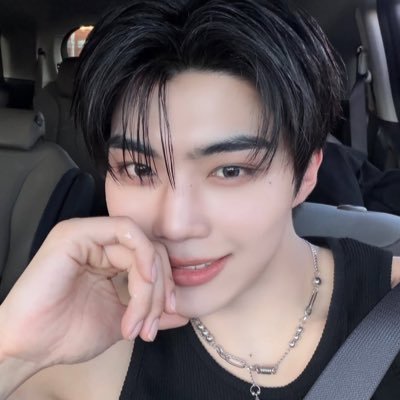 🔝🖤's profile picture