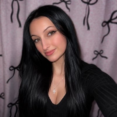 unapologeticbec's profile picture