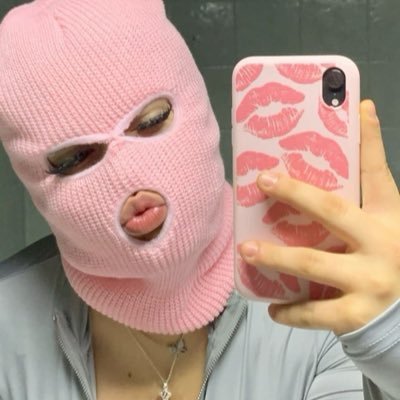 𝐌𝐢𝐬𝐬 𝐕𝐞𝐧𝐨𝐦 🖤's profile picture
