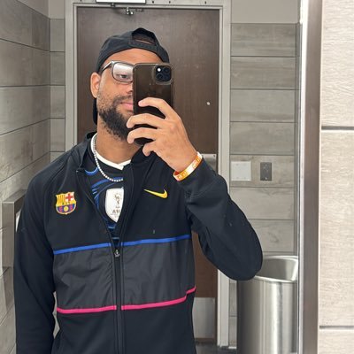 🥷🏽's profile picture