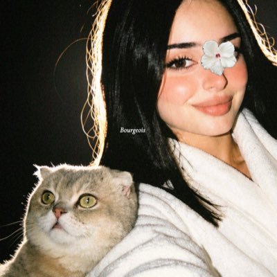 دائمًا ابتسـام's profile picture