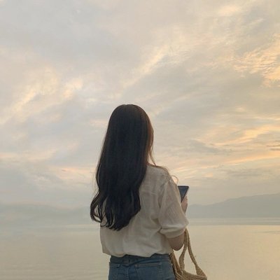 emyawa's profile picture