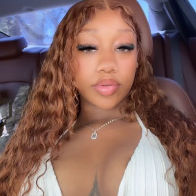 NDioraaa's profile picture