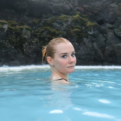 Lola Red's profile picture