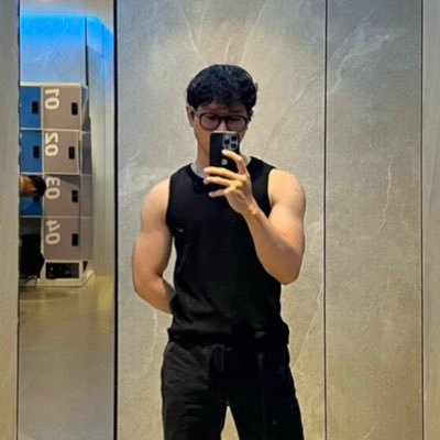 ๐ฆ๐ข๐ฅ๐ฅ's profile picture