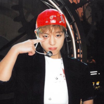 di's profile picture