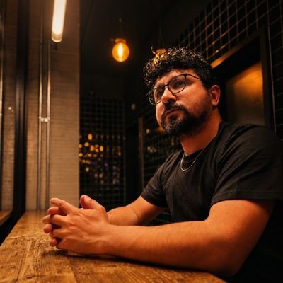 Azad Penaber's profile picture