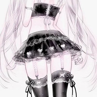 𝓀𝒾𝓉𝓉𝒾𝑒🐾ᛝྀིྀི's profile picture