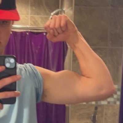 tall titan's profile picture
