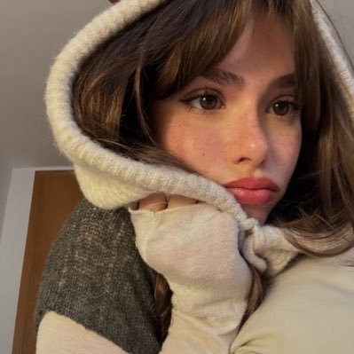 pelinay's profile picture