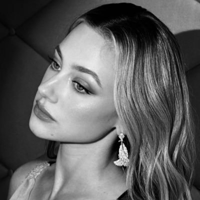 mari's profile picture