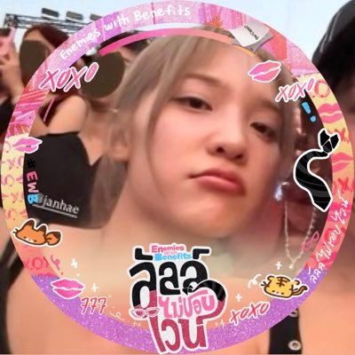 mj 𐙚's profile picture