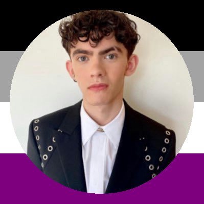 loelocke's profile picture