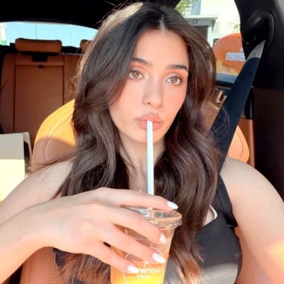 Cansu's profile picture