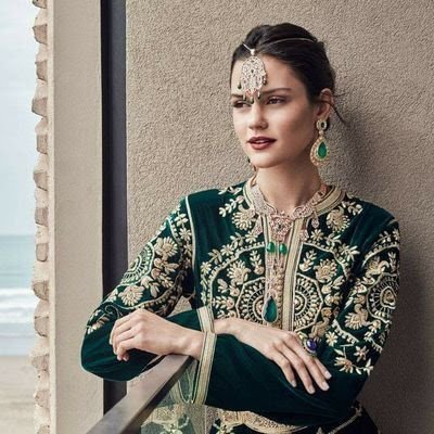 Tilelly🌿ⵜⵉⵍⴻⵍⵍⵉ🧚🏻‍♀️'s profile picture