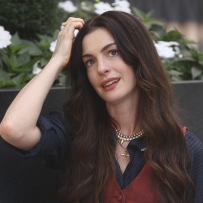 MoodyyyyGirl's profile picture