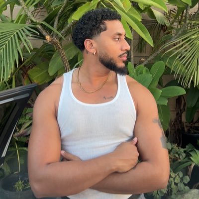 yenktaiya's profile picture