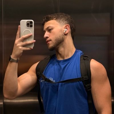 𝒸𝓊𝒹𝓇𝒾𝑔𝓊𝒾𝓃𝒽𝑜 ⋆⭒˚.⋆'s profile picture