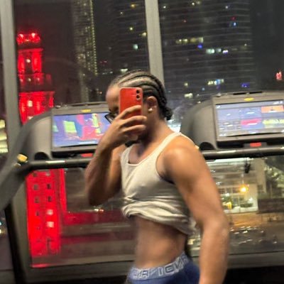 Noiramaj's profile picture