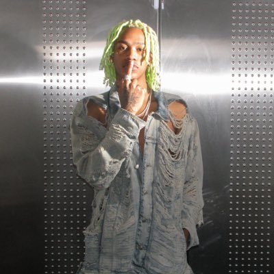 vaultofamiri's profile picture