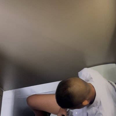 J8549439015261's profile picture
