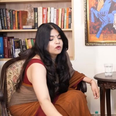 tishasaroyan's profile picture