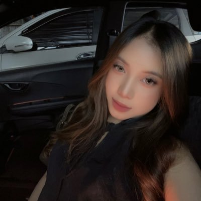 tania's profile picture