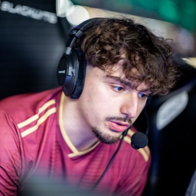 leothecrack_'s profile picture