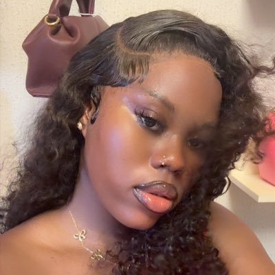 isha💕's profile picture