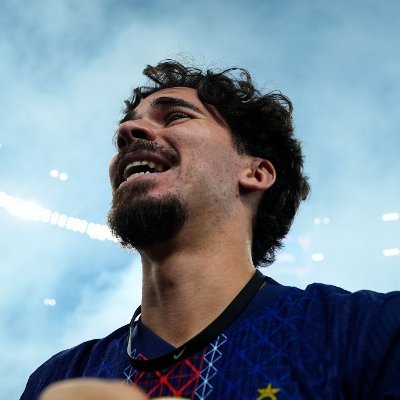 Sacha 🇨🇷's profile picture